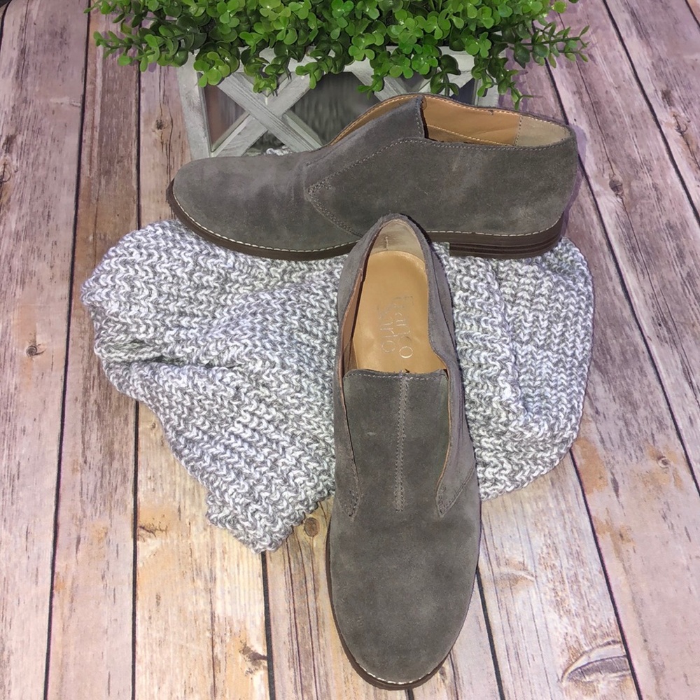 Women’s Franco Sarto Gray Suede Size 8.5 Shoes